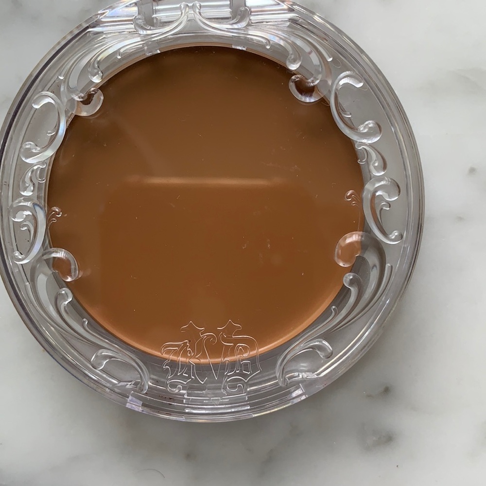 Good Apple foundation NEW NEVER USED no box